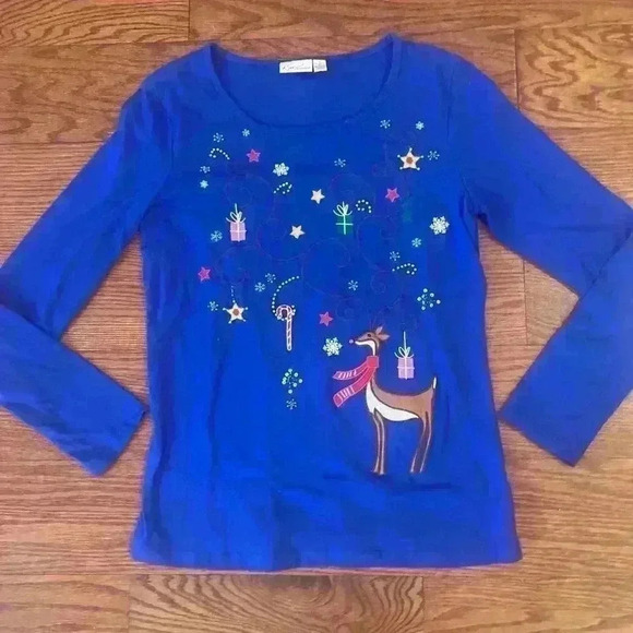 Christmas Winter Holiday Long Sleeve Tee embroidered sequins beading size Small - Picture 2 of 9
